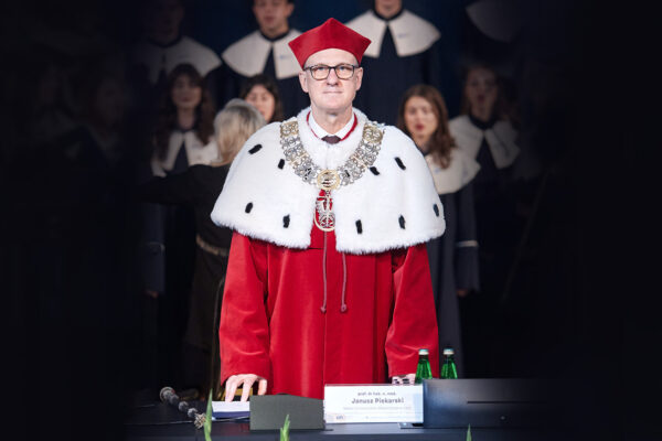 MEDICAL UNIVERSITY OF LODZ MARKS THE START OF THE NEW ACADEMIC YEAR 1
