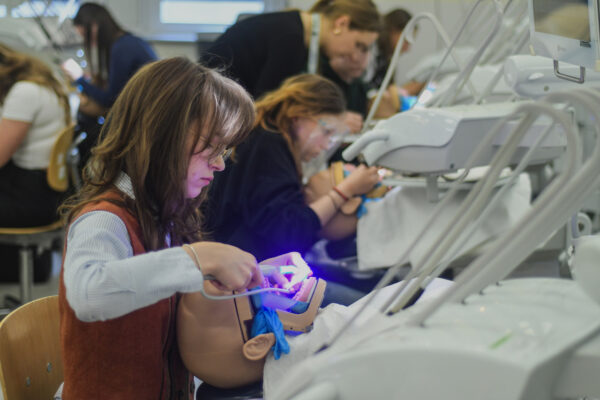 INTERNATIONAL EDITION OF JUVENES PRO MEDICINA CONFERENCE AT TEACHING 14