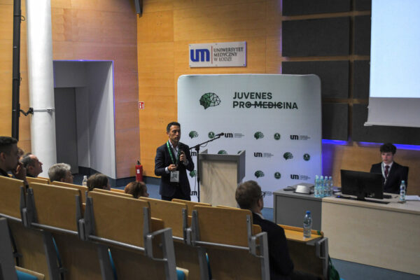 INTERNATIONAL EDITION OF JUVENES PRO MEDICINA CONFERENCE AT TEACHING 29