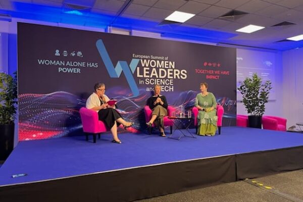 opis - PROF. LUCYNA WOŹNIAK, VICE-RECTOR FOR INTERNATIONAL RELATIONS, SIGNS WARSAW DECLARATION OF WOMEN FOR THE FUTURE OF BREAKTHROUGH TECHNOLOGIES