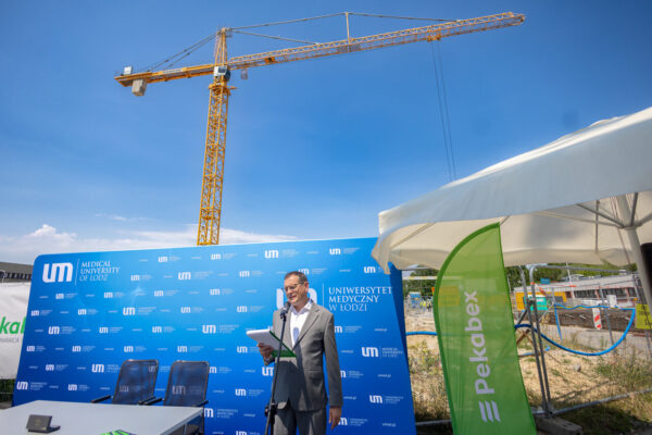 the foundation act and the laying of the cornerstone for the construction of the U1 12